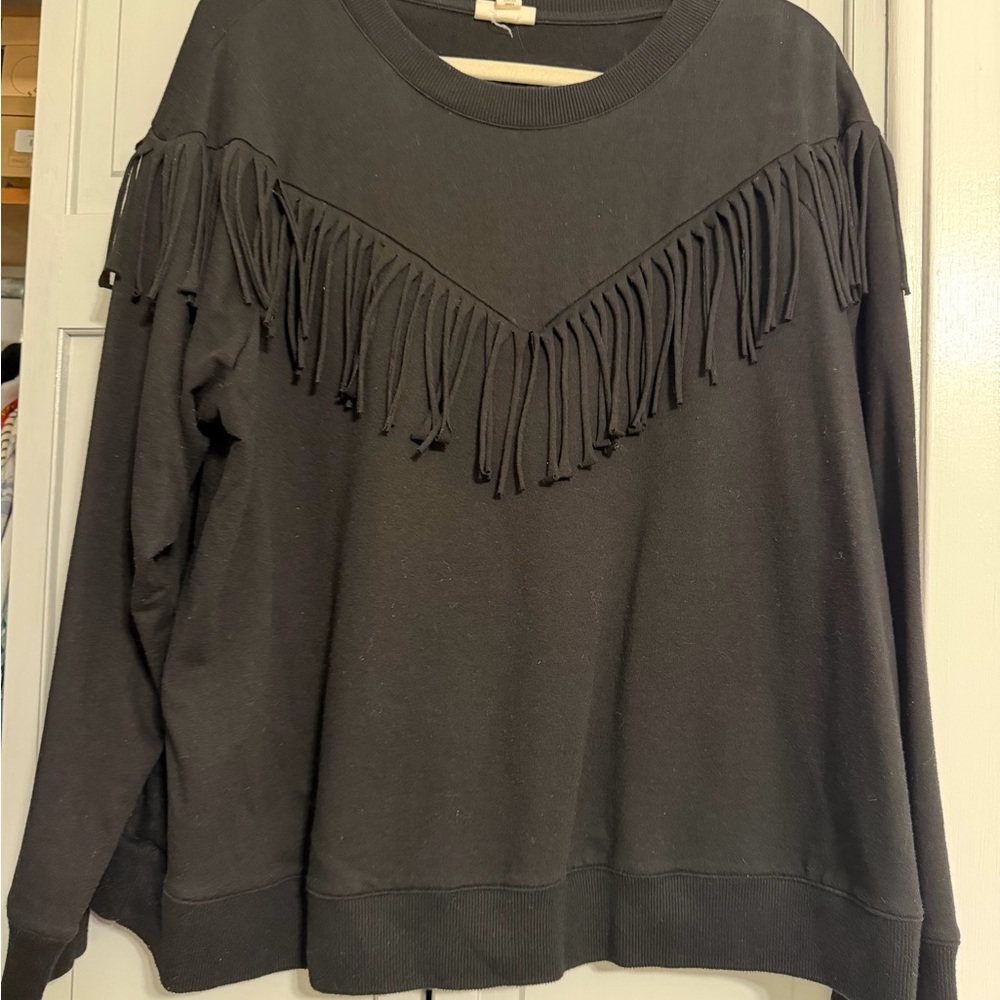 🔥crossposted🔥a.n.a Classic Black Pullover